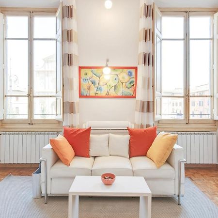 Piazza San Marco Studio Flat Florenţa Exterior foto